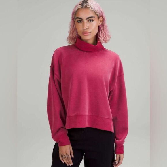 lululemon athletica Tops - Lululemon Softstreme Turtleneck Pullover Pomegranate Size 4
